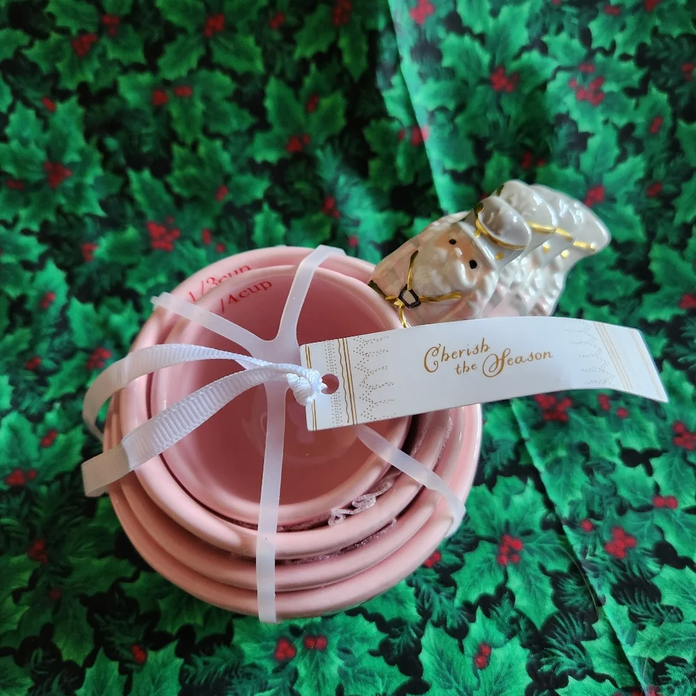 Christmas Nutcracker Measuring Cups Pink NWT